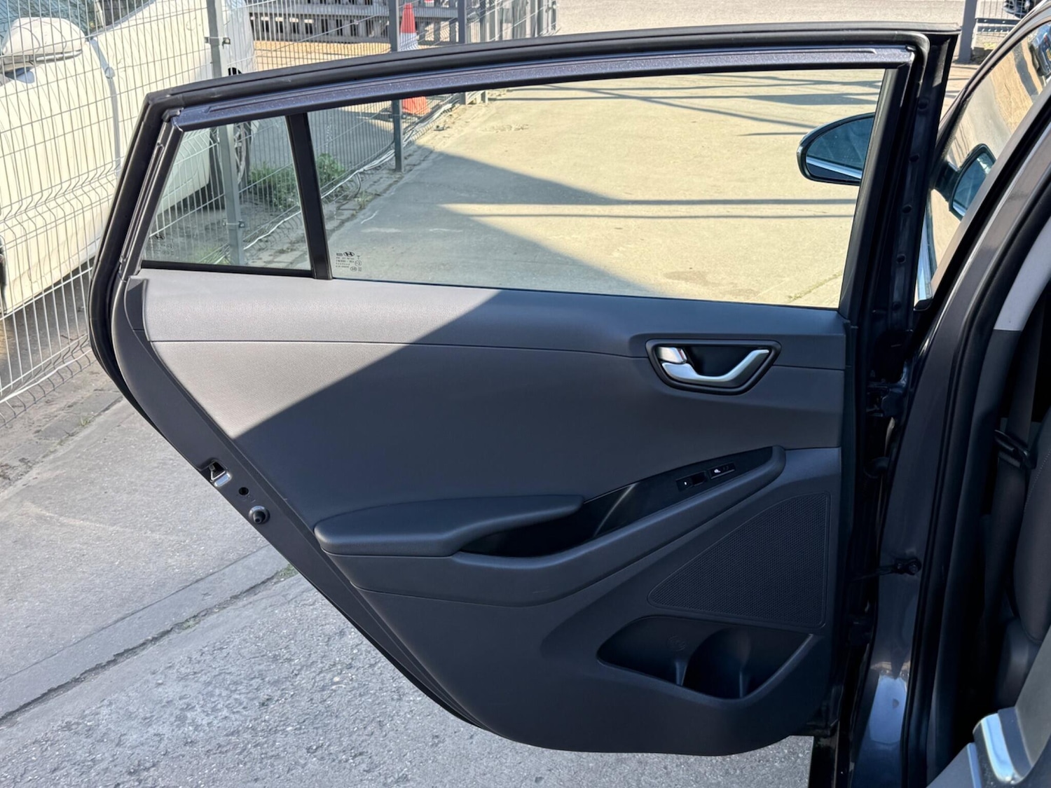 Used Hyundai IONIQ for sale - 77926266: Photo 26