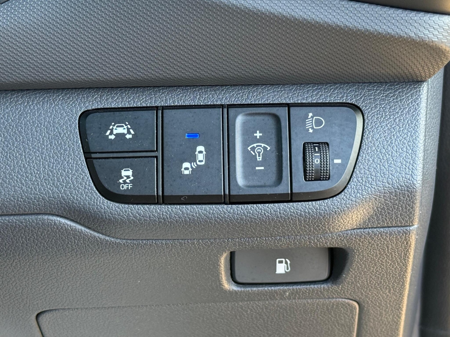 Used Hyundai IONIQ for sale - 77926266: Photo 48