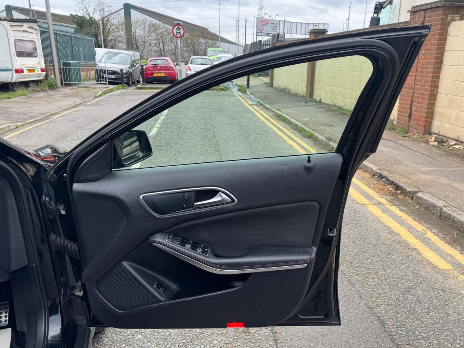 Used Mercedes-Benz GLA for sale - 77574338: Photo 18