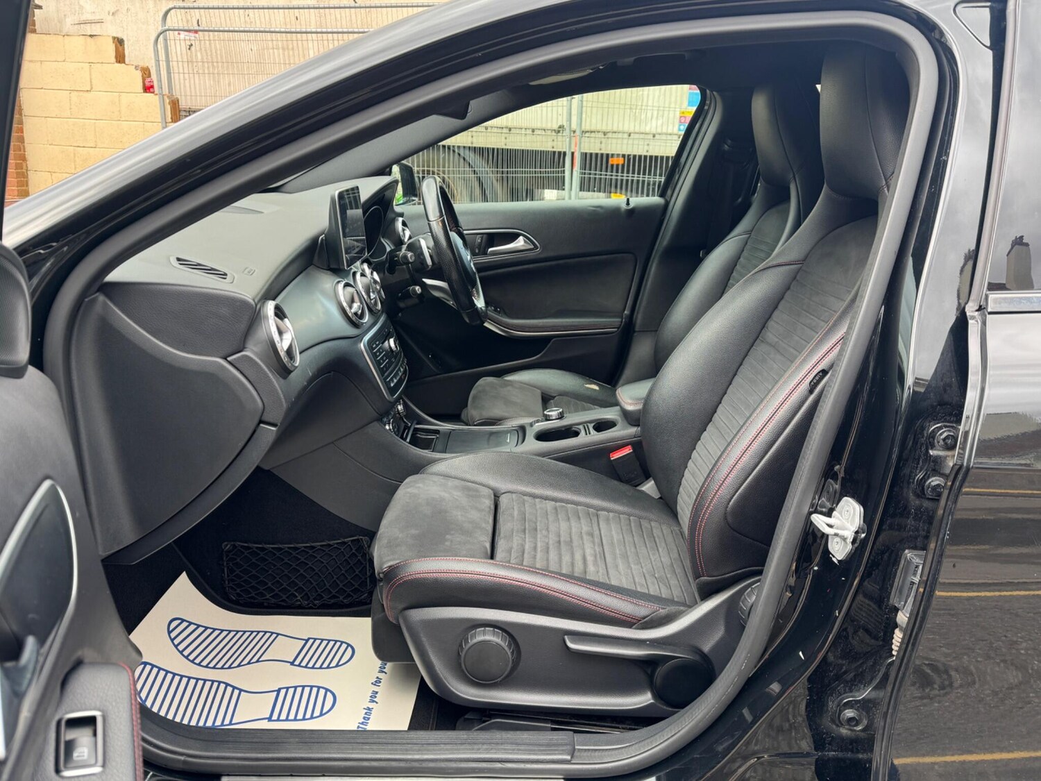 Used Mercedes-Benz GLA for sale - 77574338: Photo 21