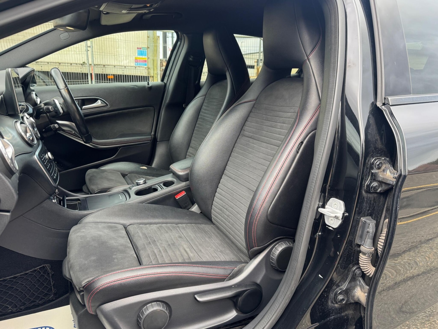 Used Mercedes-Benz GLA for sale - 77574338: Photo 25