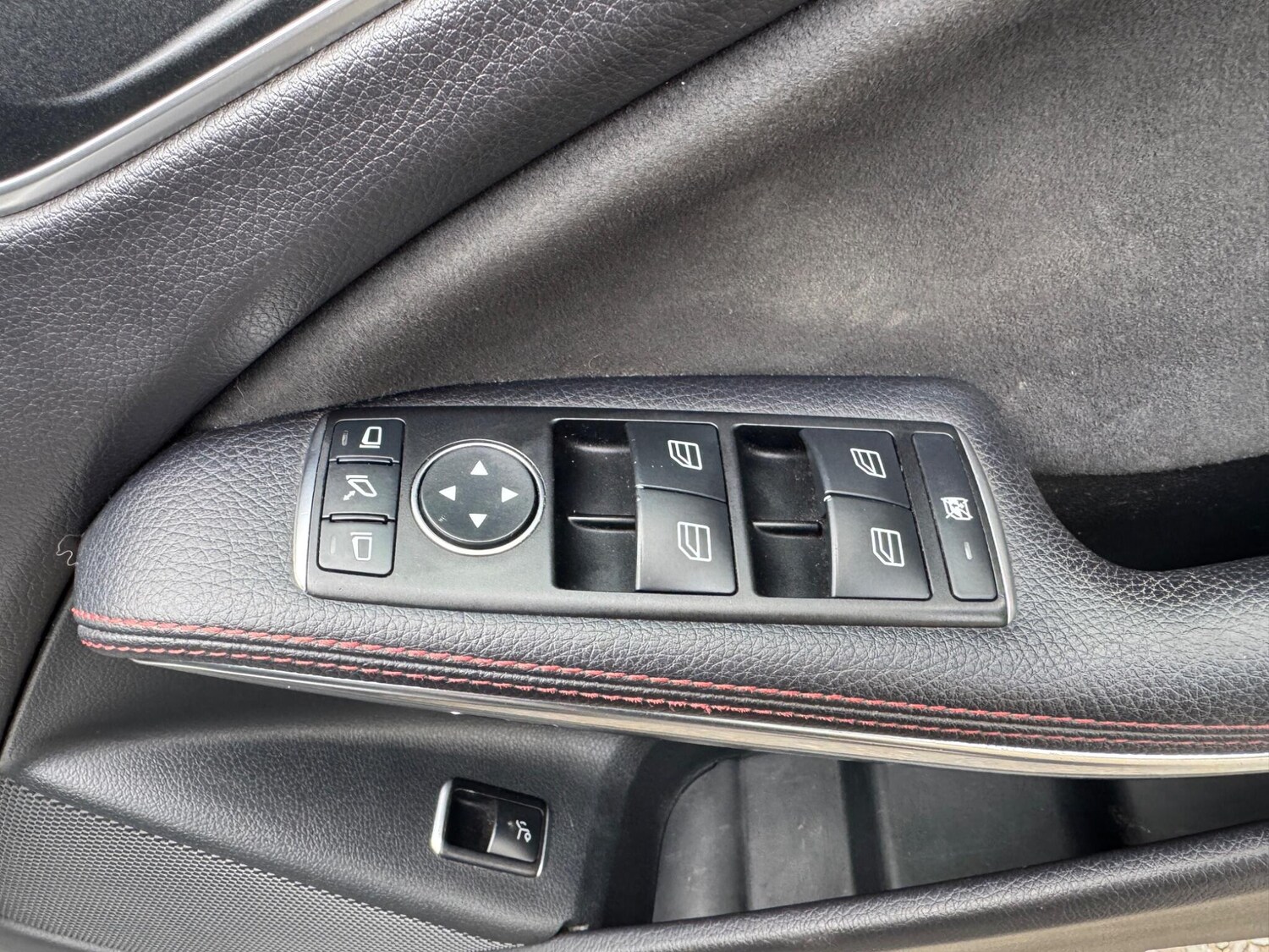 Used Mercedes-Benz GLA for sale - 77574338: Photo 38