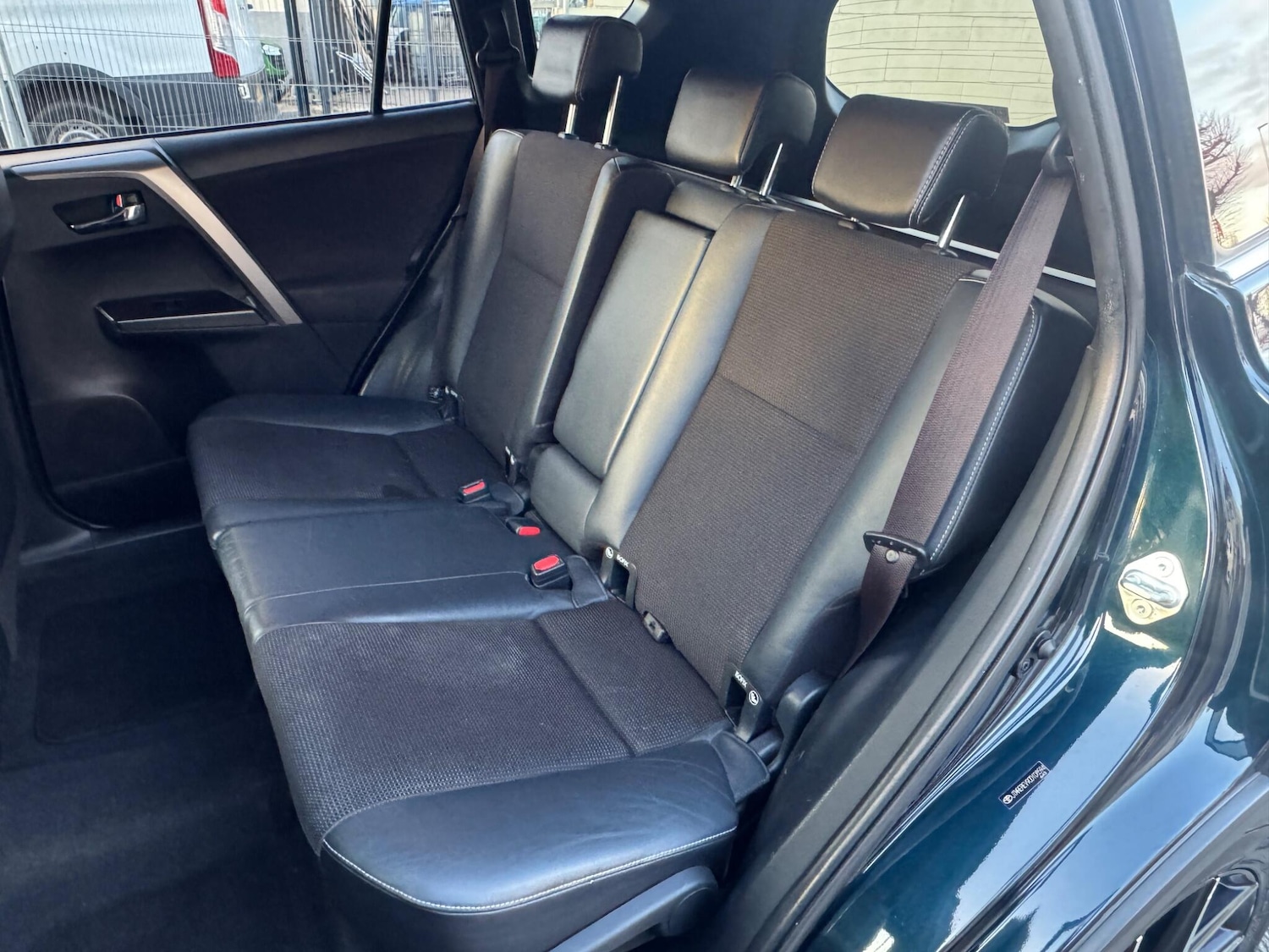 Used Toyota RAV4 2016 for sale - 77066574: Photo 30