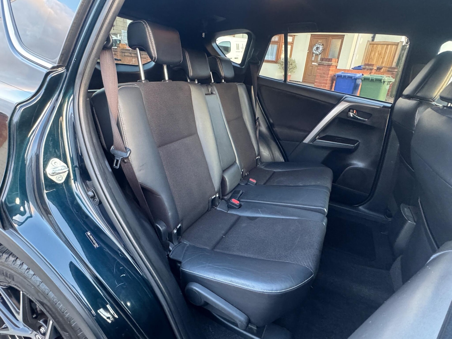 Used Toyota RAV4 2016 for sale - 77066574: Photo 34