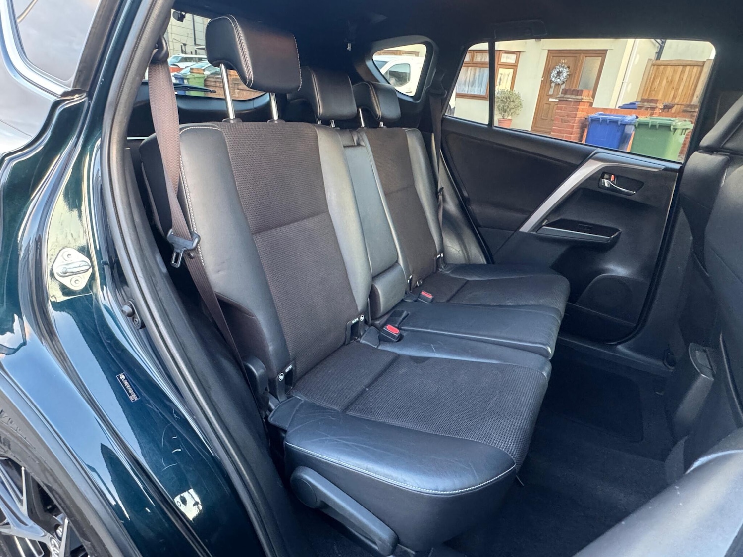 Used Toyota RAV4 2016 for sale - 77066574: Photo 35