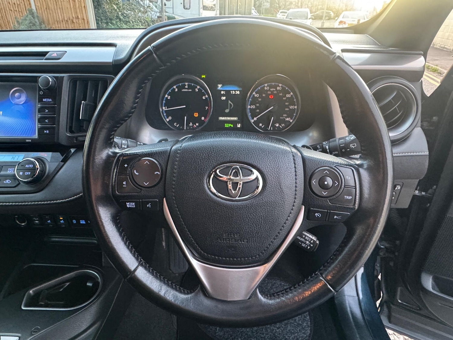 Used Toyota RAV4 2016 for sale - 77066574: Photo 41