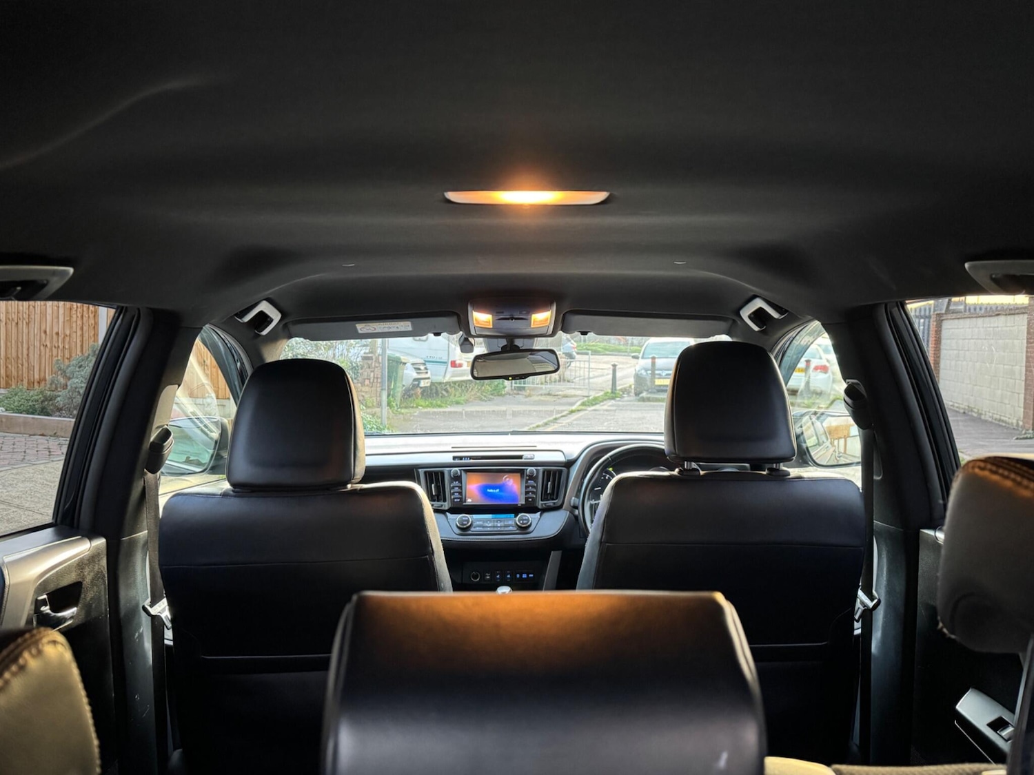 Used Toyota RAV4 2016 for sale - 77066574: Photo 50