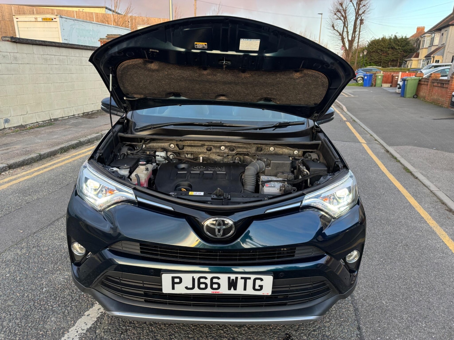 Used Toyota RAV4 2016 for sale - 77066574: Photo 52