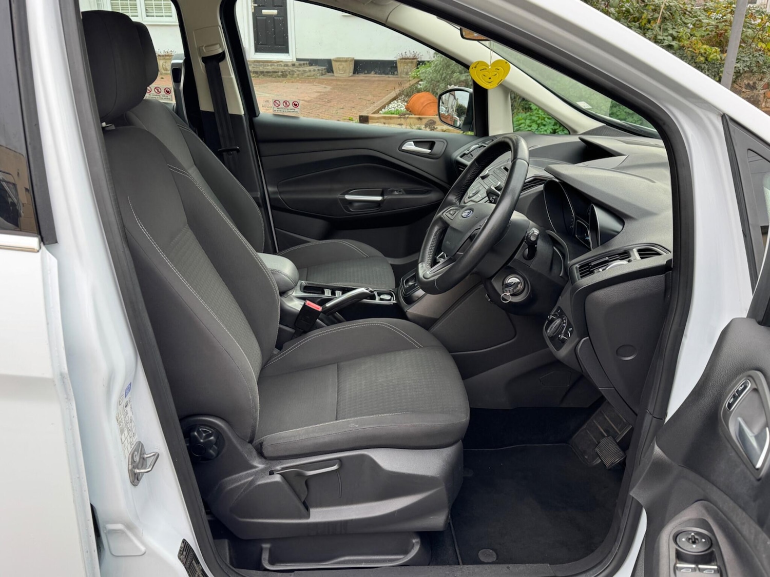 Used Ford Grand C-Max 2016 for sale - 76752584: Photo 14