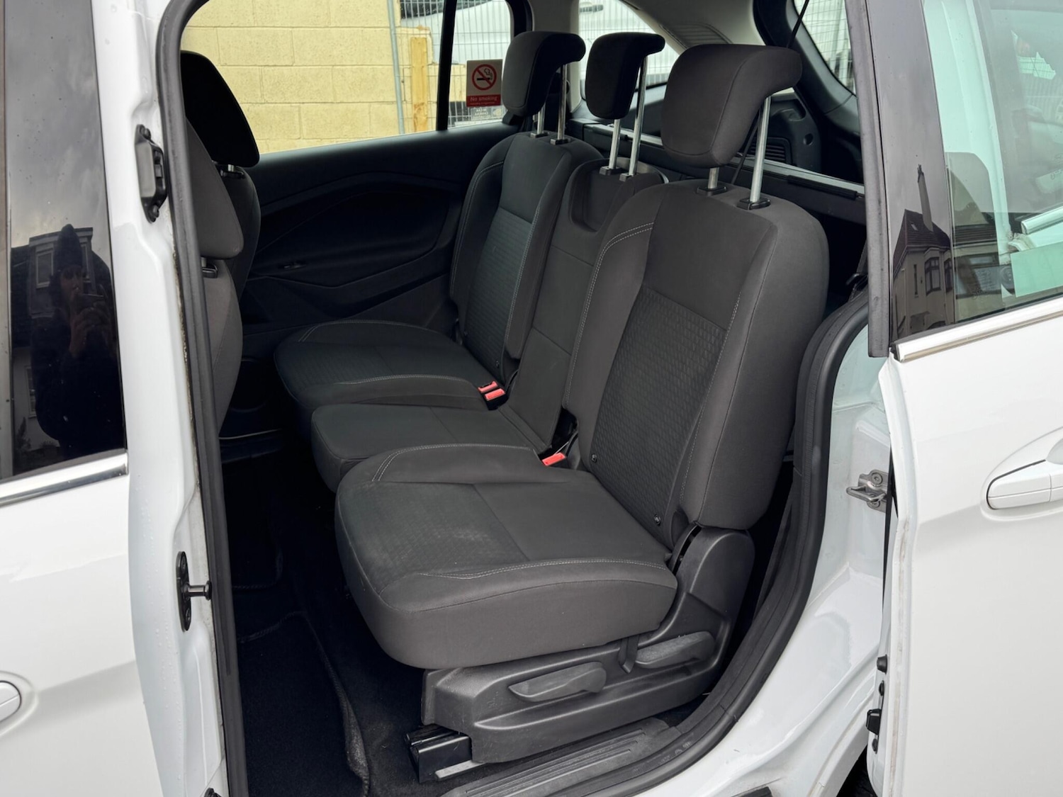 Used Ford Grand C-Max 2016 for sale - 76752584: Photo 25