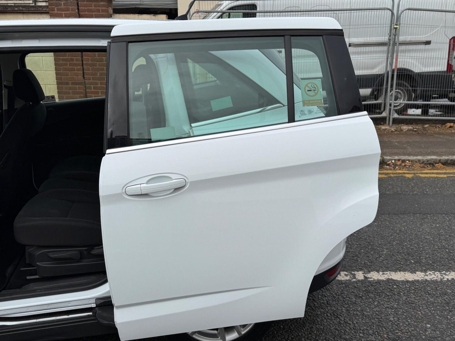 Used Ford Grand C-Max 2016 for sale - 76752584: Photo 26