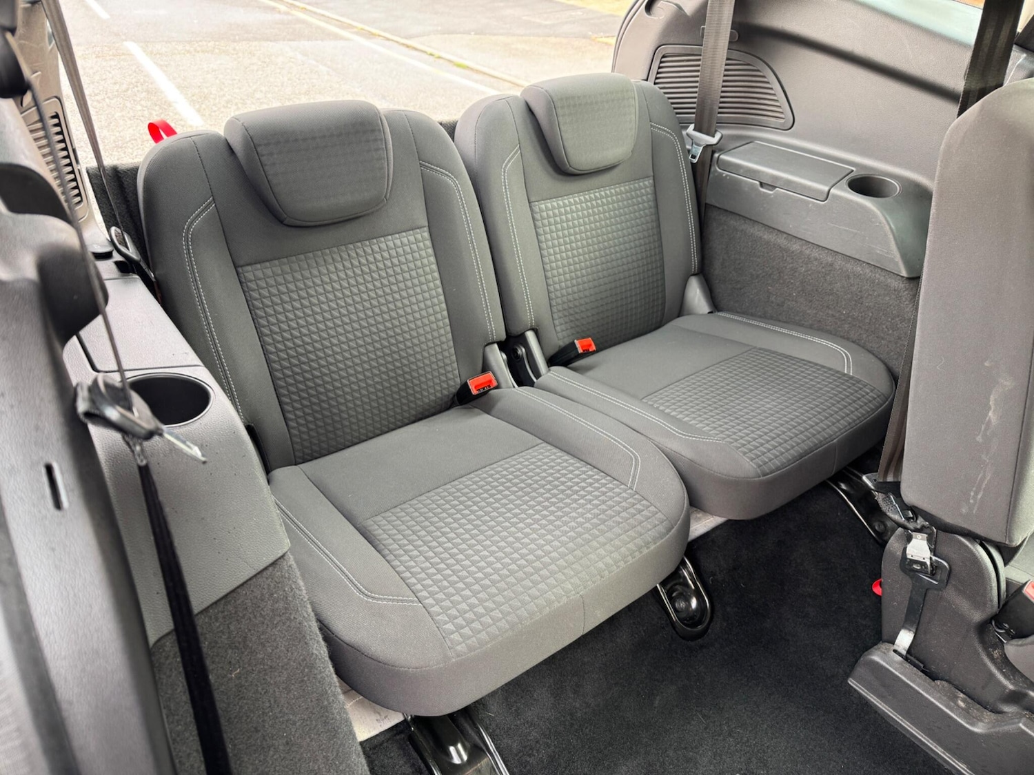 Used Ford Grand C-Max 2016 for sale - 76752584: Photo 32