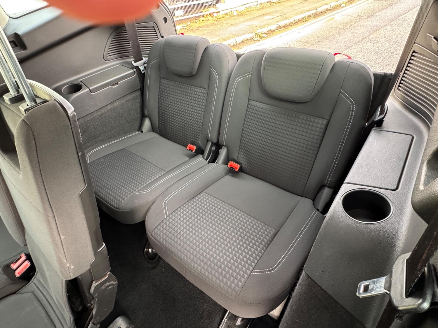 Used Ford Grand C-Max 2016 for sale - 76752584: Photo 36