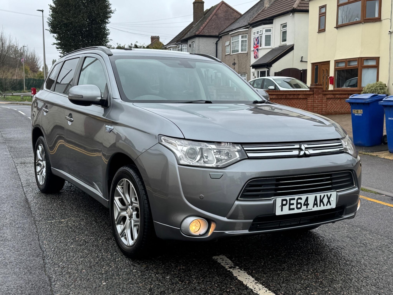 Used Mitsubishi Outlander 2014 for sale - 76167371: Photo 2