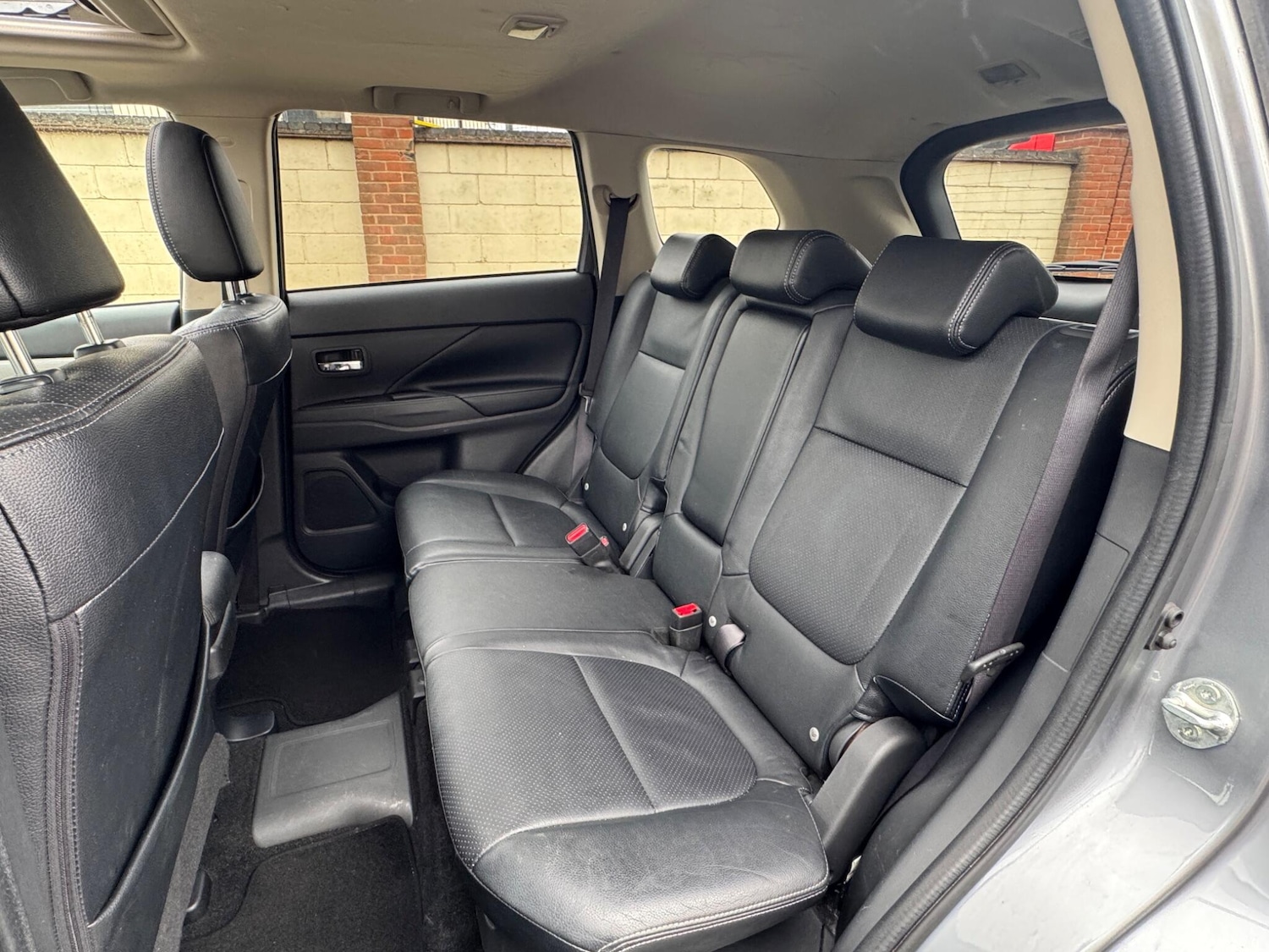 Used Mitsubishi Outlander 2014 for sale - 76167371: Photo 27