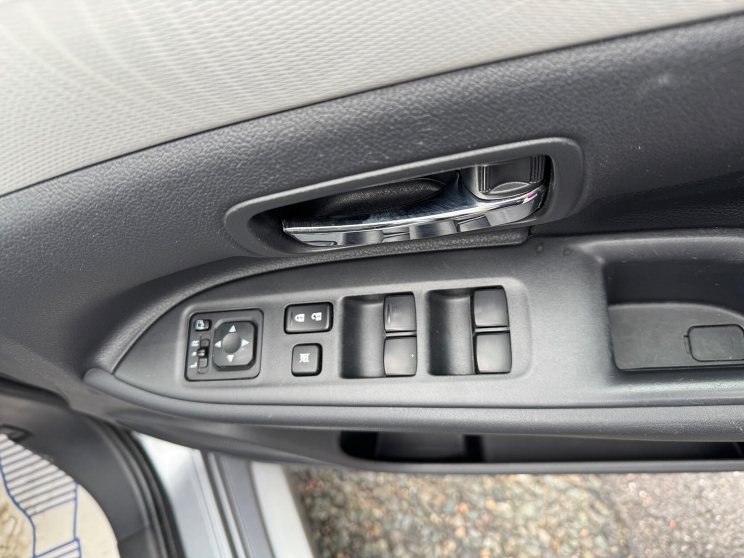 Used Mitsubishi Outlander 2014 for sale - 76167371: Photo 35