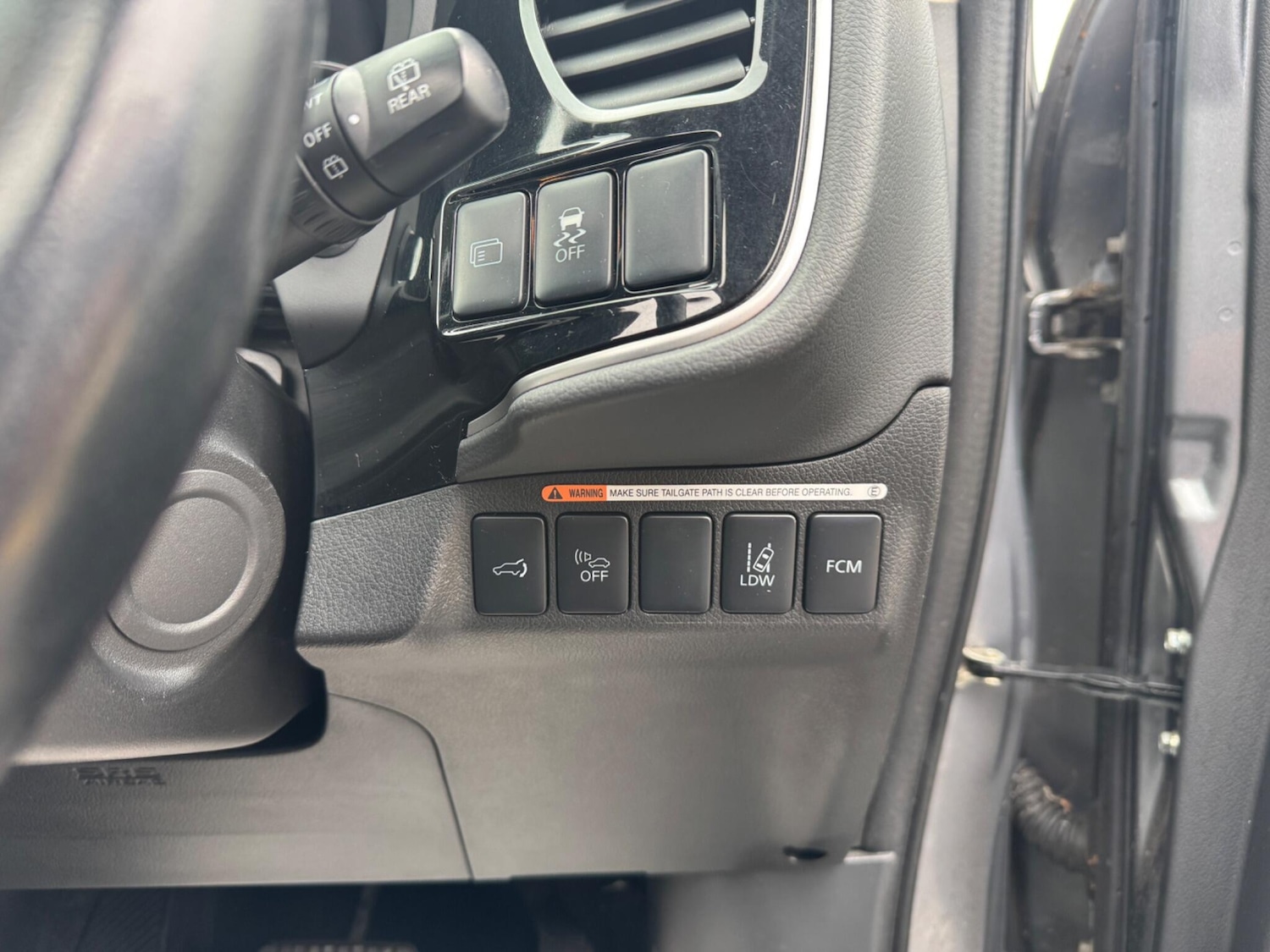 Used Mitsubishi Outlander 2014 for sale - 76167371: Photo 36