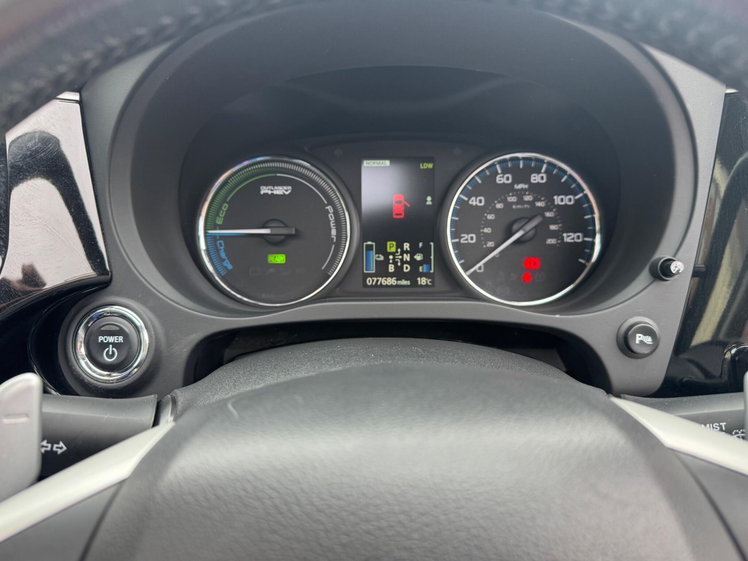Used Mitsubishi Outlander 2014 for sale - 76167371: Photo 38