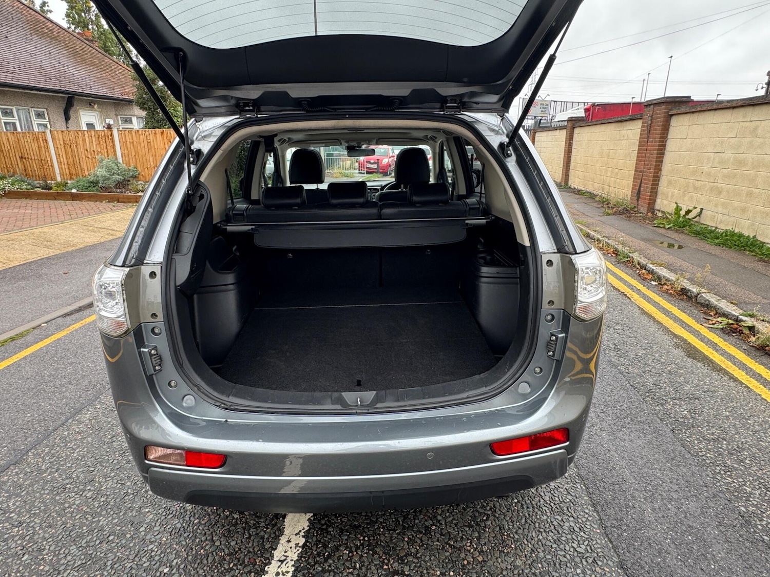 Used Mitsubishi Outlander 2014 for sale - 76167371: Photo 45