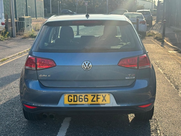 Used Volkswagen Golf 2017 for sale - 76251411: Photo 10
