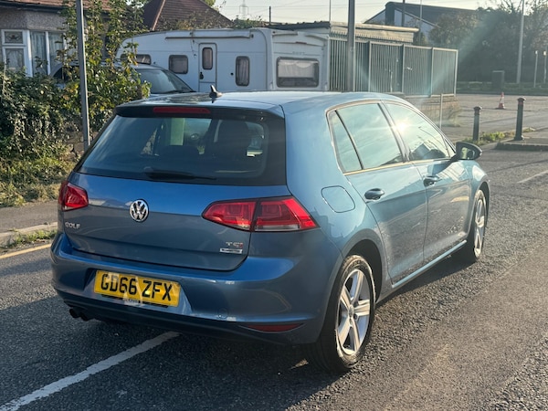 Used Volkswagen Golf 2017 for sale - 76251411: Photo 11