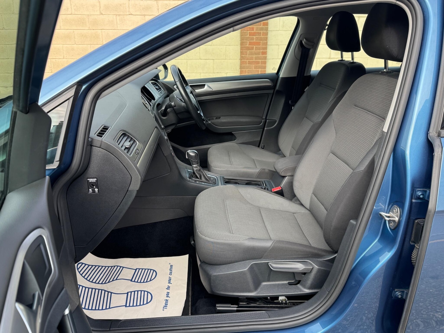 Used Volkswagen Golf 2017 for sale - 76251411: Photo 20