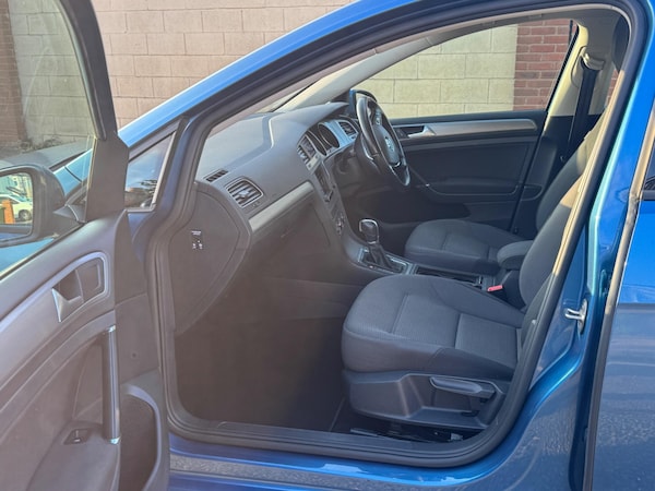 Used Volkswagen Golf 2017 for sale - 76251411: Photo 20