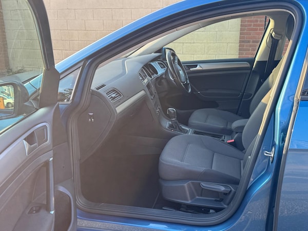 Used Volkswagen Golf 2017 for sale - 76251411: Photo 21