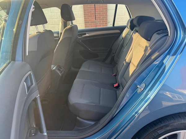 Used Volkswagen Golf 2017 for sale - 76251411: Photo 26