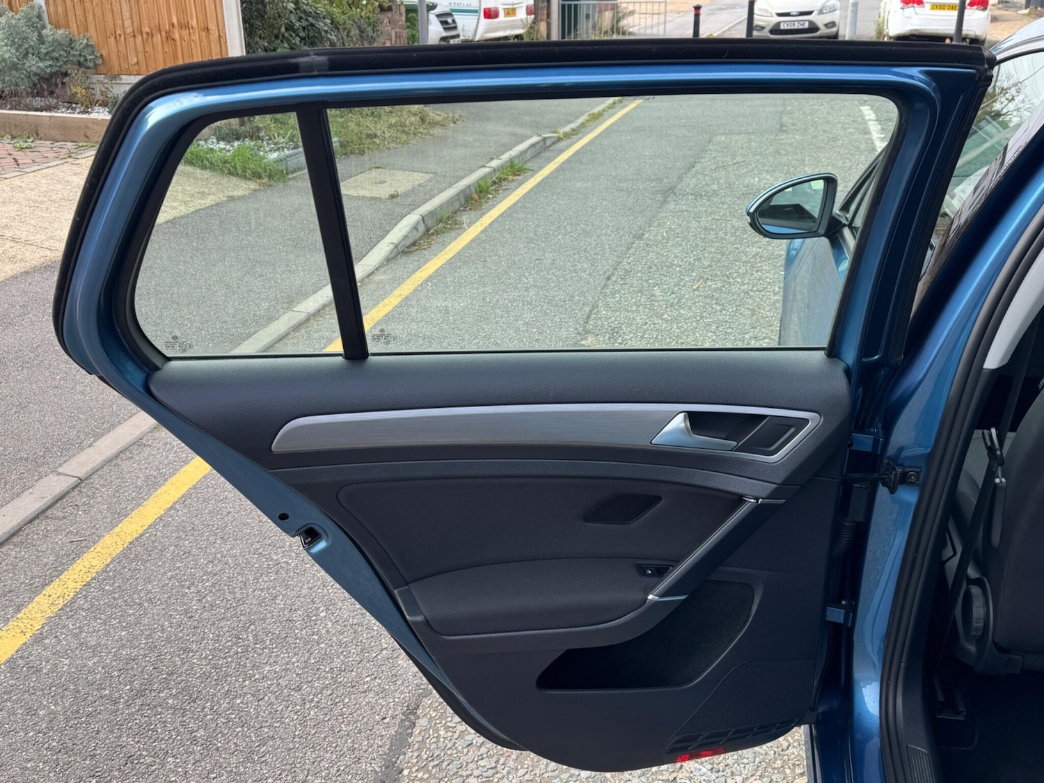 Used Volkswagen Golf 2017 for sale - 76251411: Photo 27