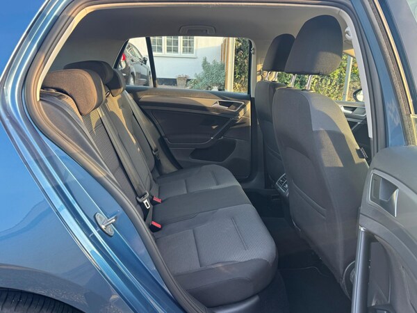 Used Volkswagen Golf 2017 for sale - 76251411: Photo 30