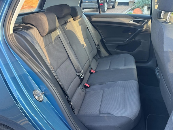 Used Volkswagen Golf 2017 for sale - 76251411: Photo 33