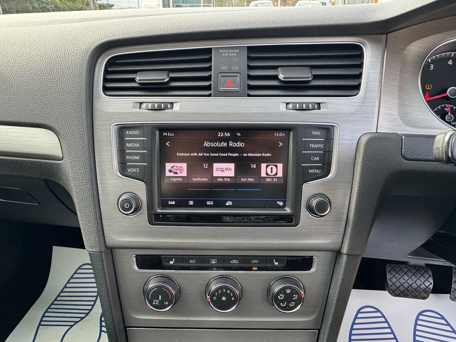 Used Volkswagen Golf 2017 for sale - 76251411: Photo 41