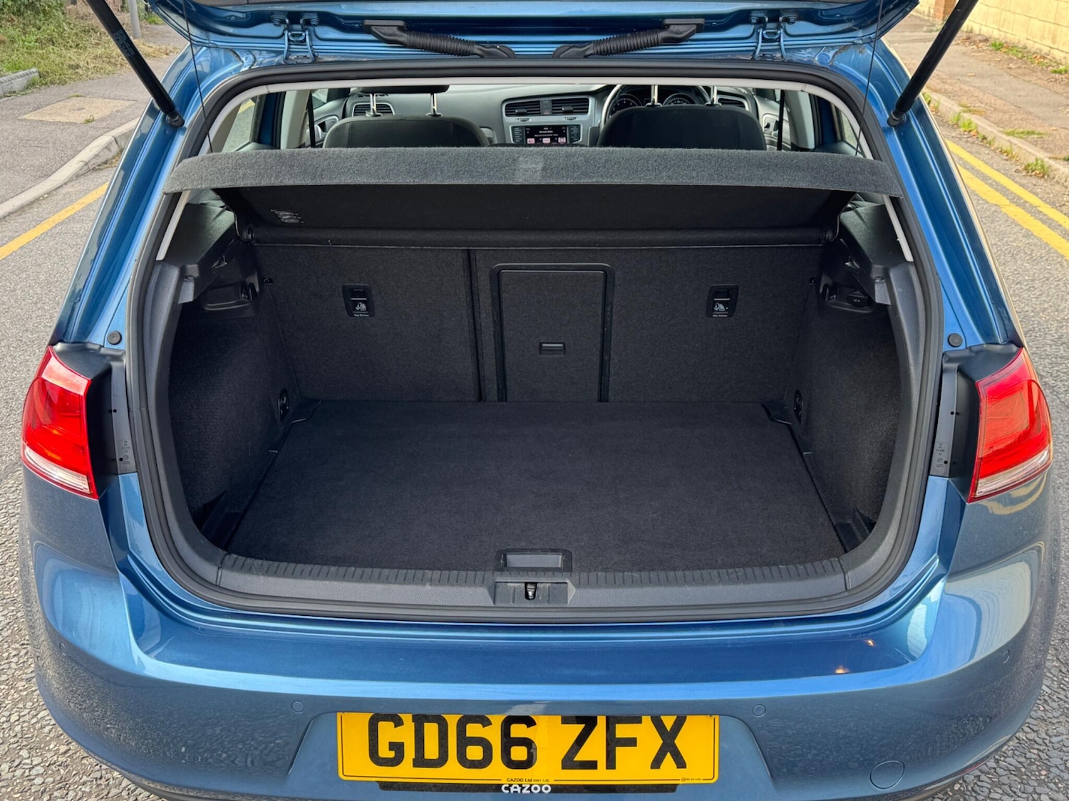 Used Volkswagen Golf 2017 for sale - 76251411: Photo 45