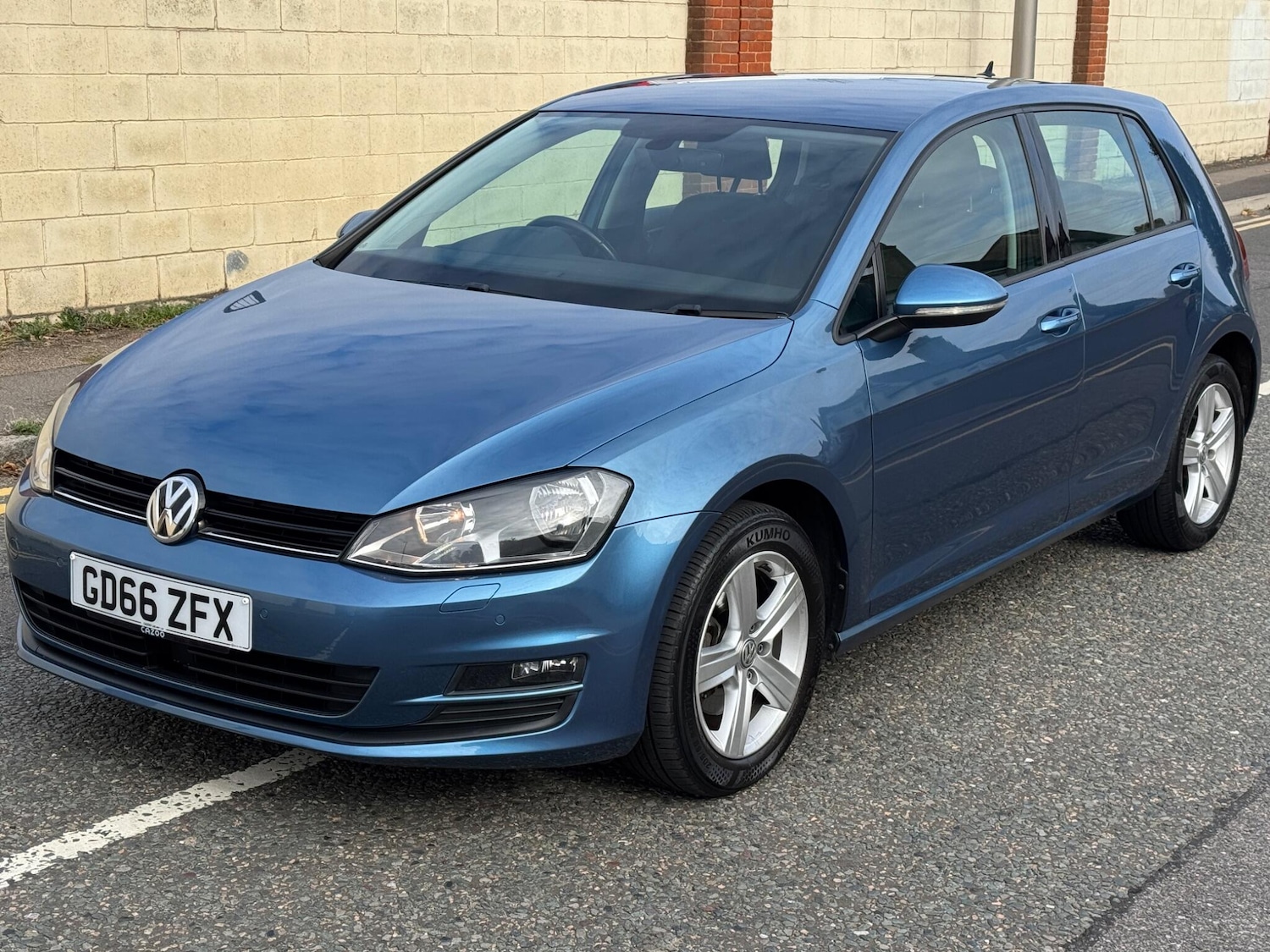 Used Volkswagen Golf 2017 for sale - 76251411: Photo 6