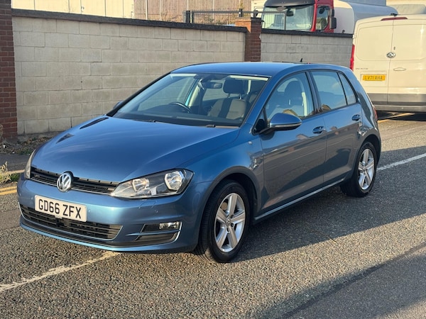 Used Volkswagen Golf 2017 for sale - 76251411: Photo 6