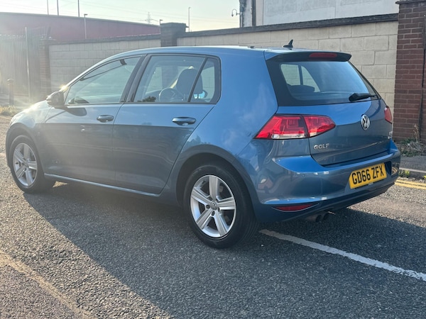 Used Volkswagen Golf 2017 for sale - 76251411: Photo 8