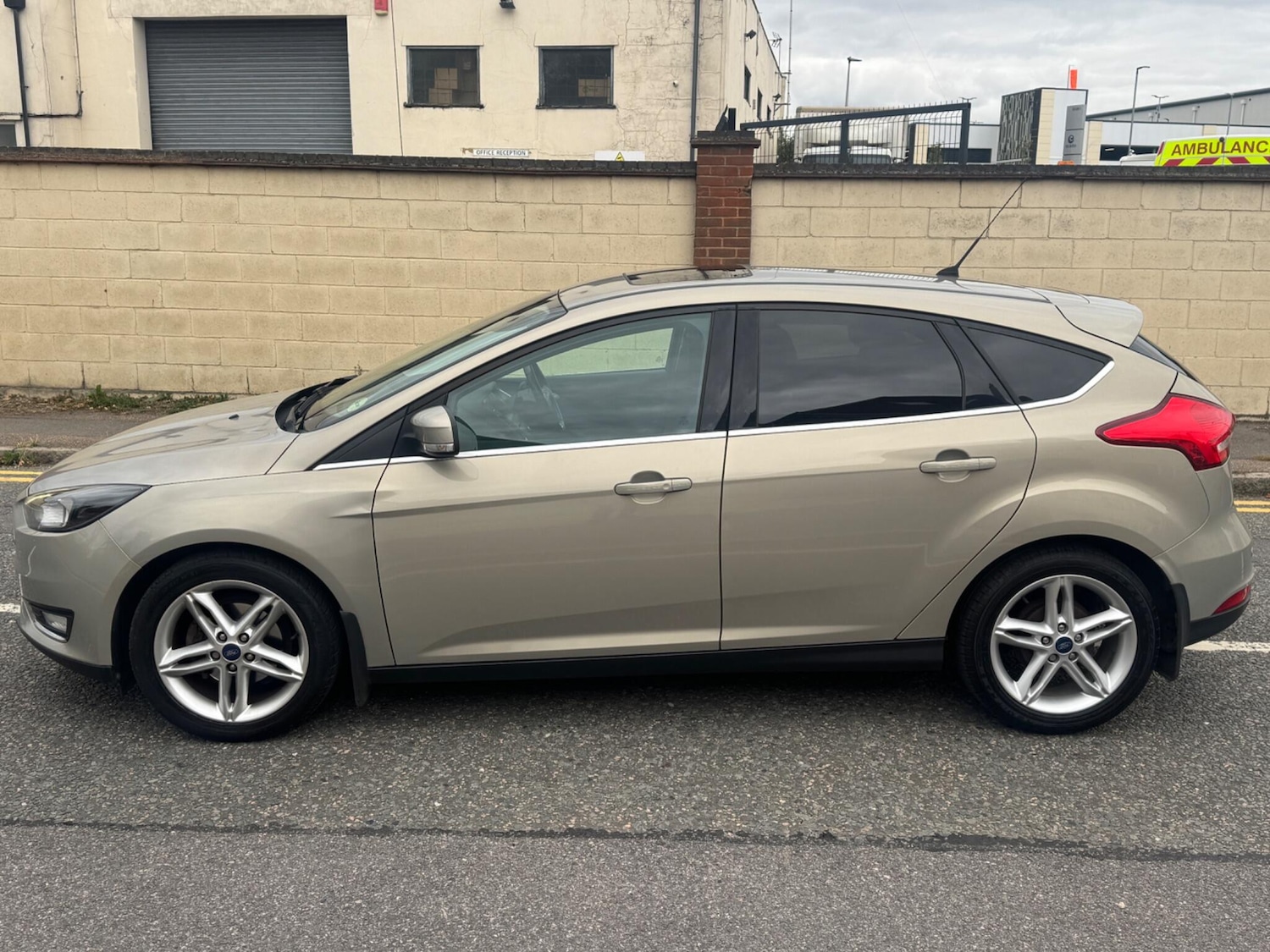Used Ford Focus 2015 for sale - 76269977: Photo 6