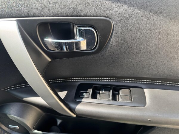Used Nissan Qashqai 2010 for sale - 74631508: Photo 40