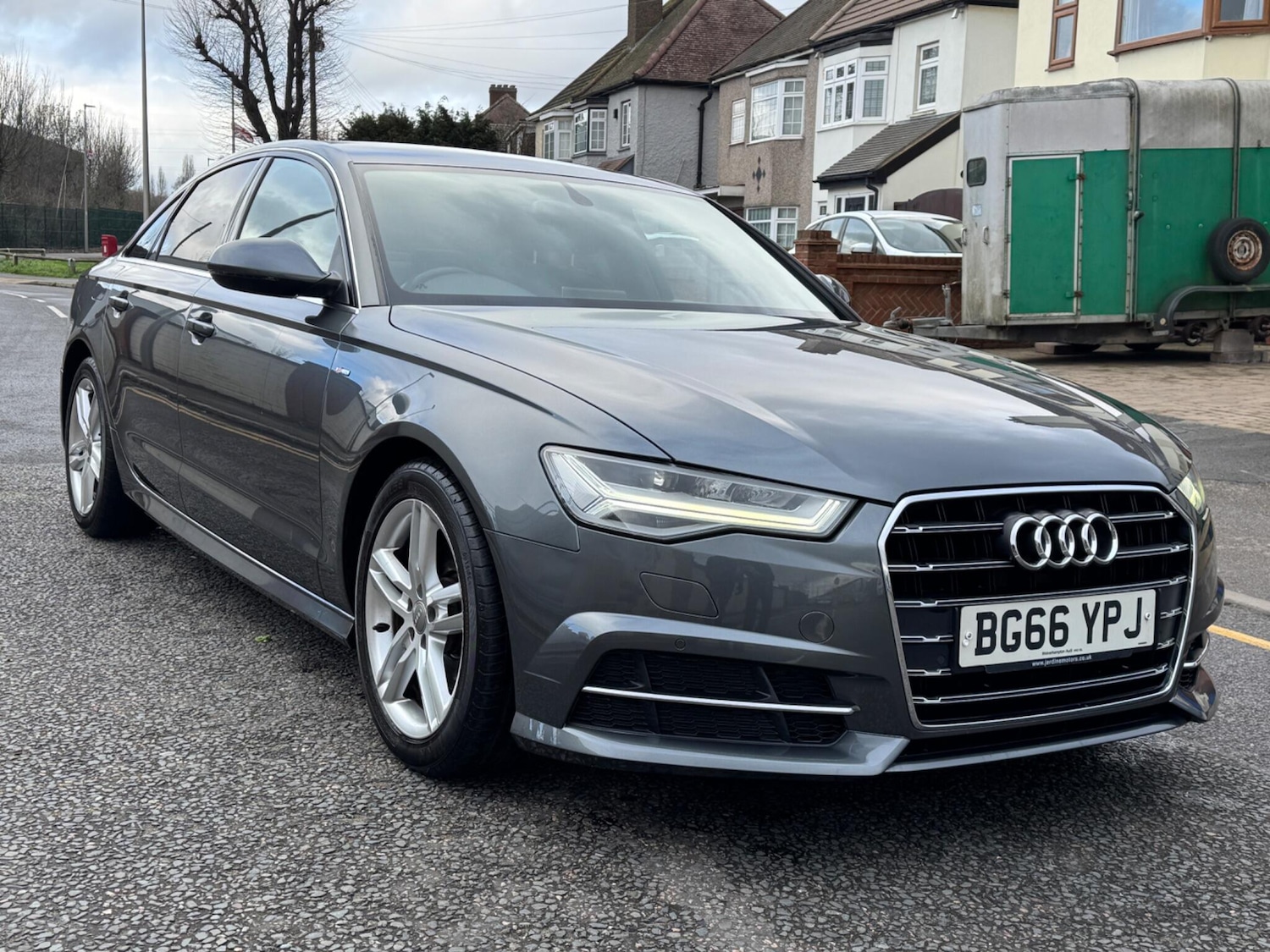 Used Audi A6 Saloon for sale - 77537491: Photo 2
