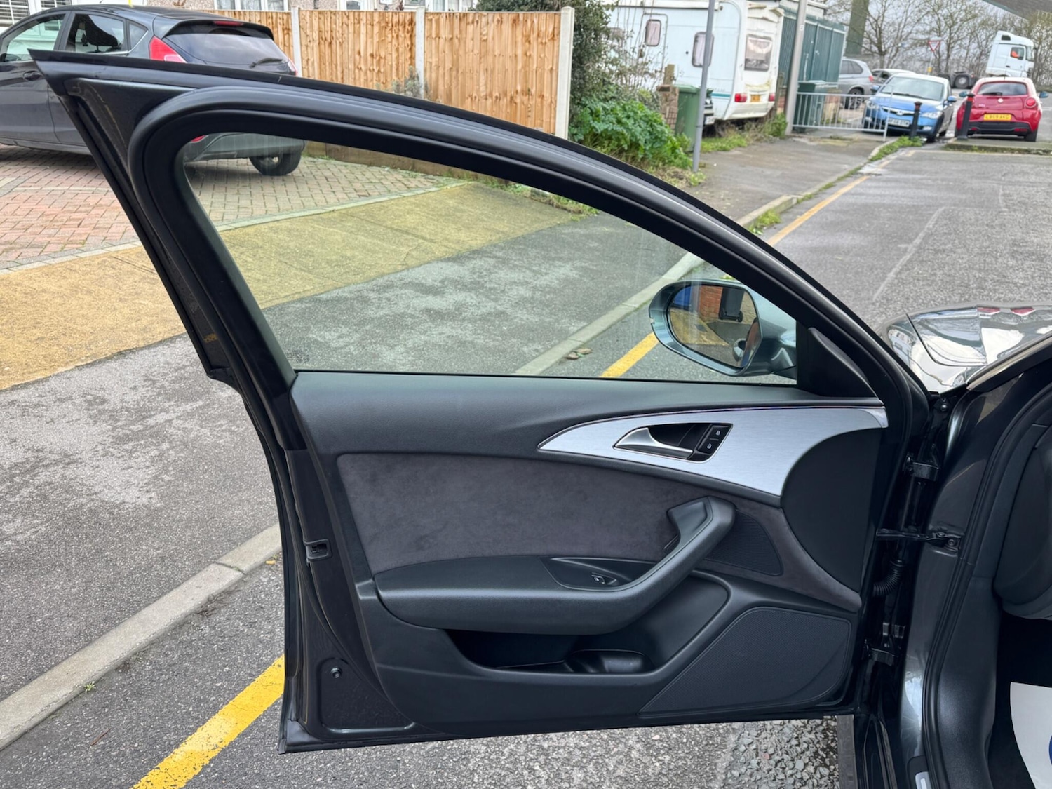 Used Audi A6 Saloon for sale - 77537491: Photo 23