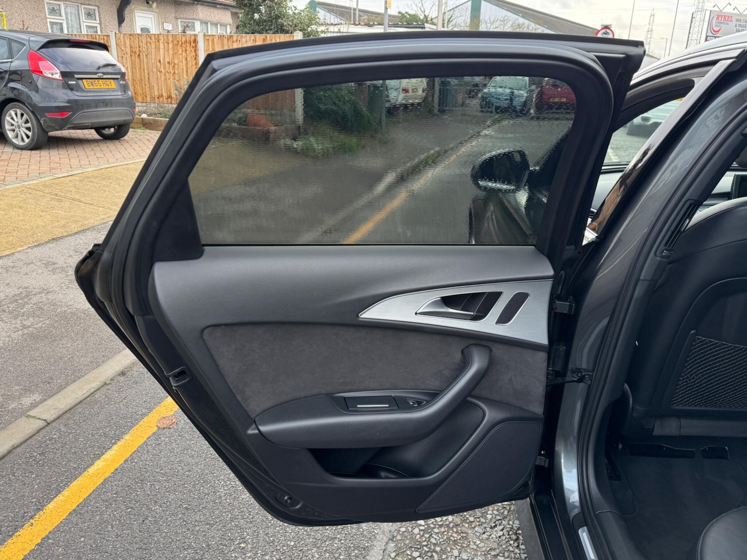 Used Audi A6 Saloon for sale - 77537491: Photo 28