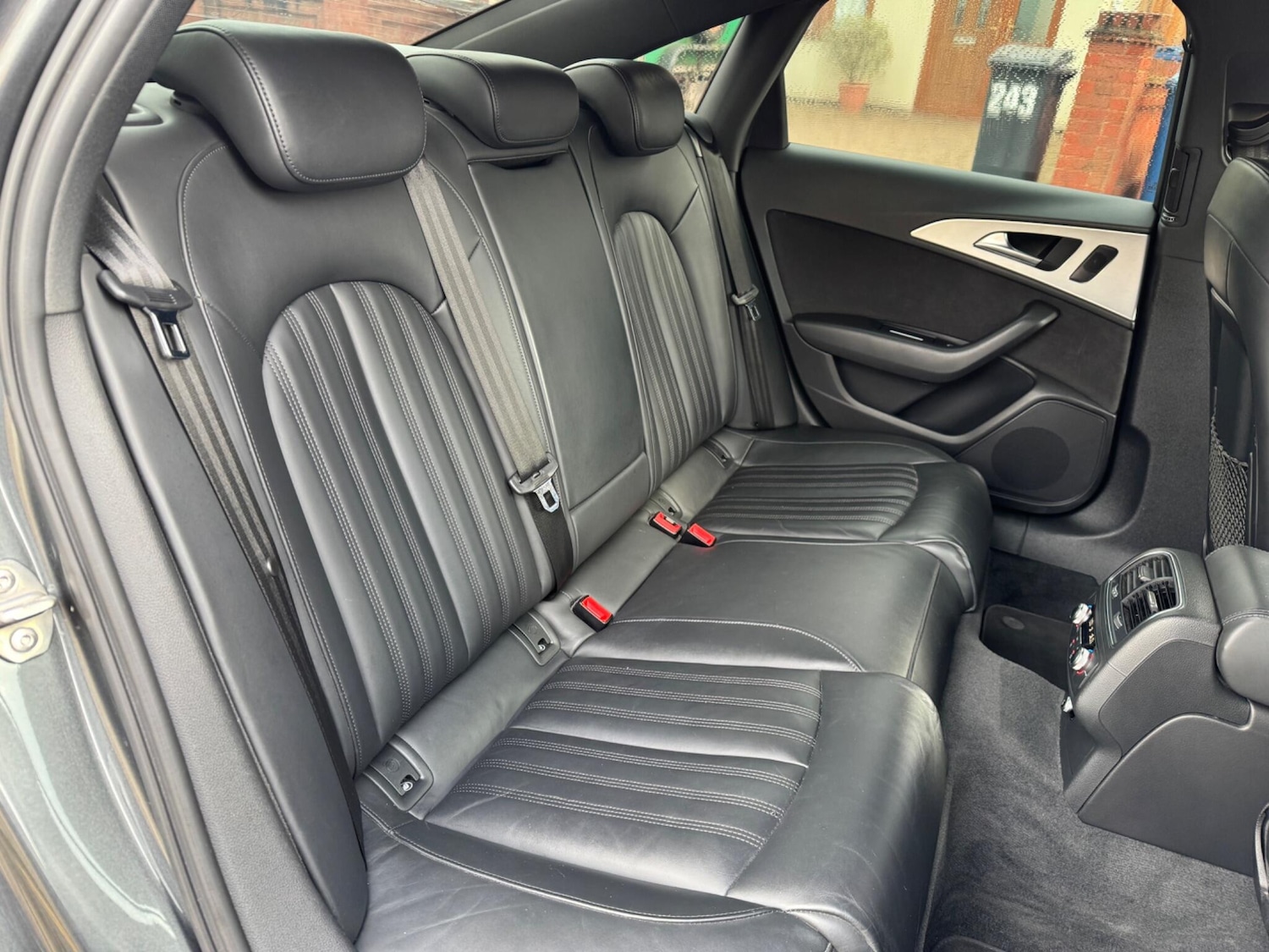 Used Audi A6 Saloon for sale - 77537491: Photo 35