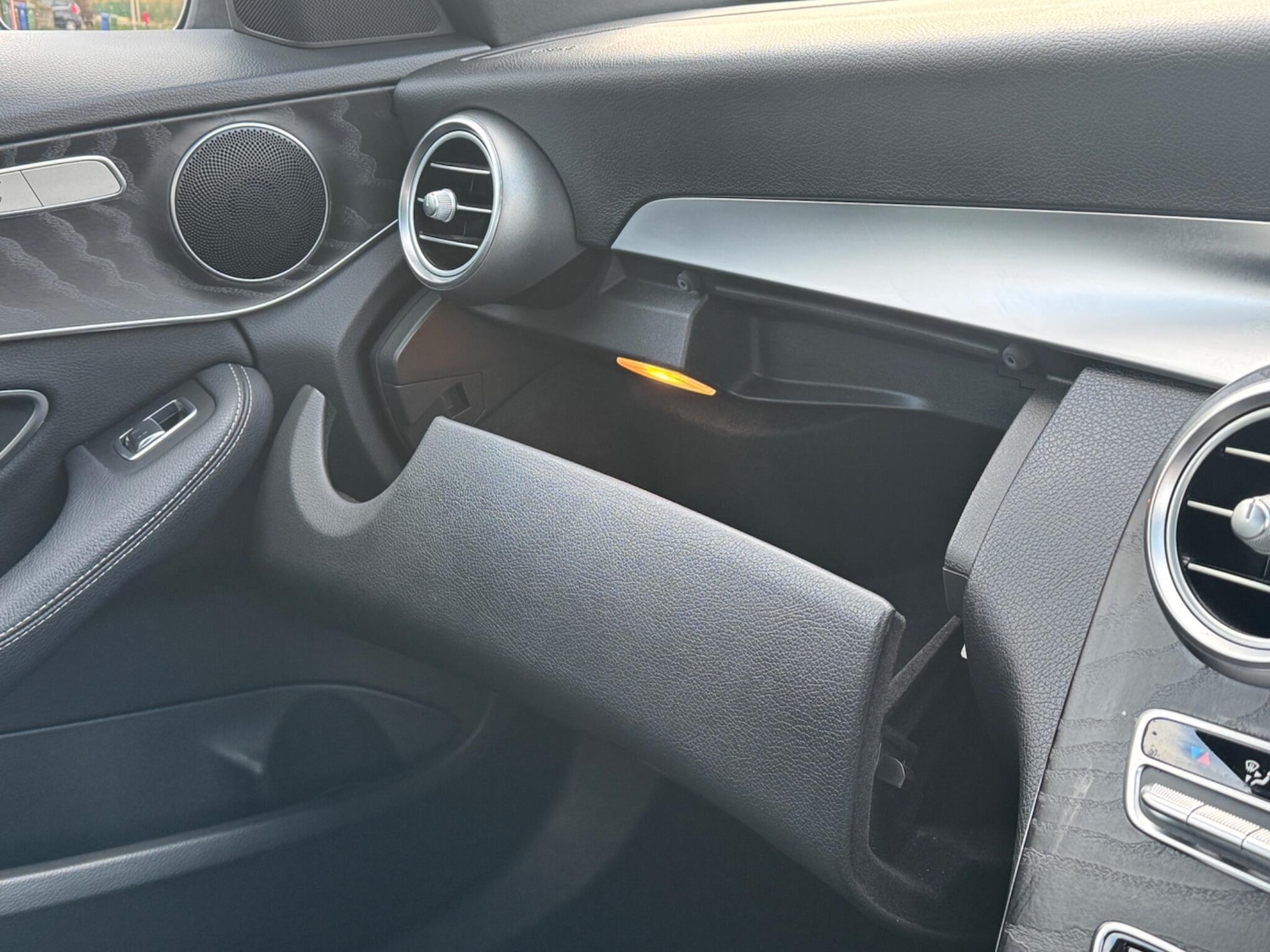 Used Mercedes-Benz C Class 2017 for sale - 77057491: Photo 45