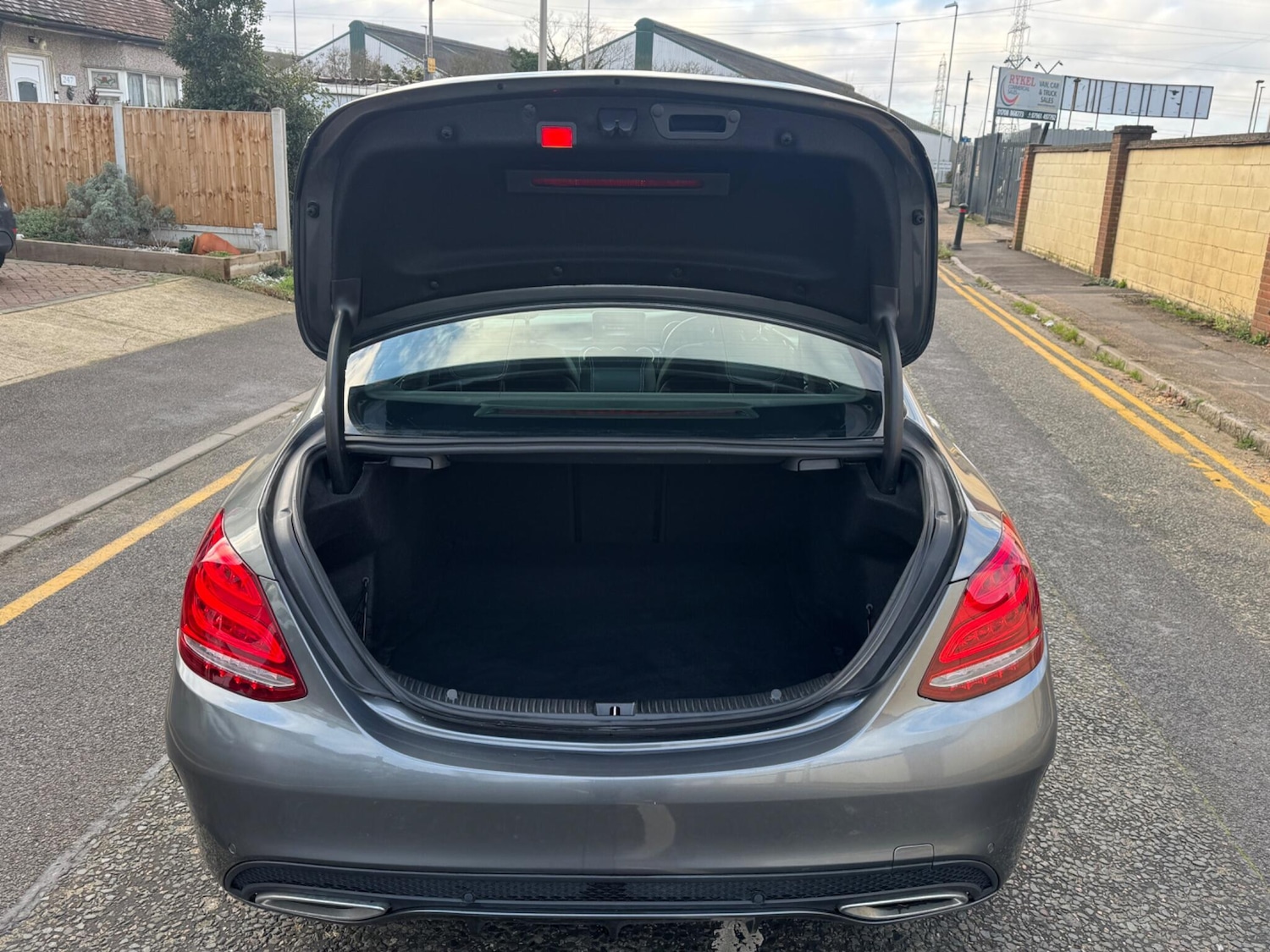 Used Mercedes-Benz C Class 2017 for sale - 77057491: Photo 46