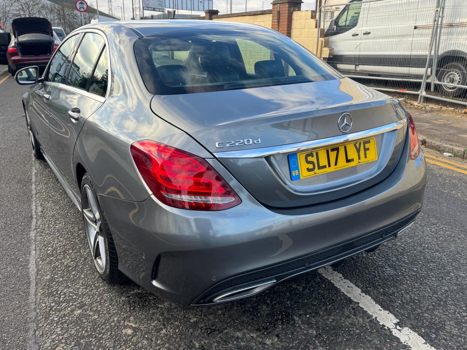 Used Mercedes-Benz C Class 2017 for sale - 77057491: Photo 7