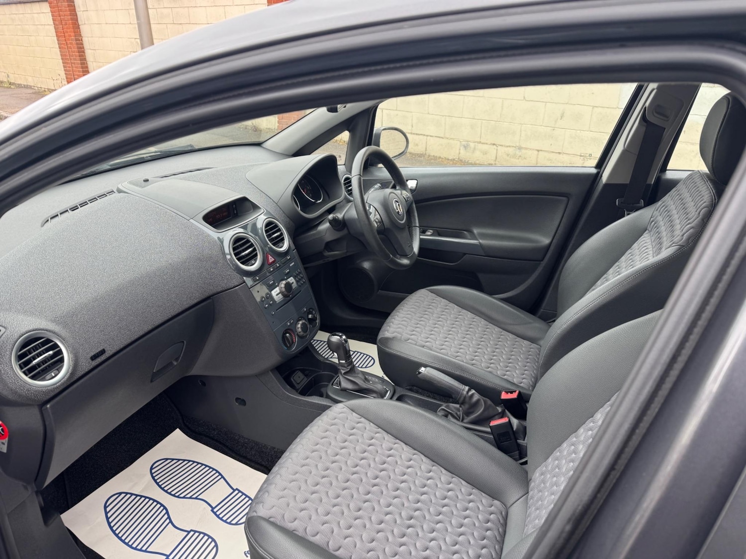 Used Vauxhall Corsa 2012 for sale - 76441357: Photo 21