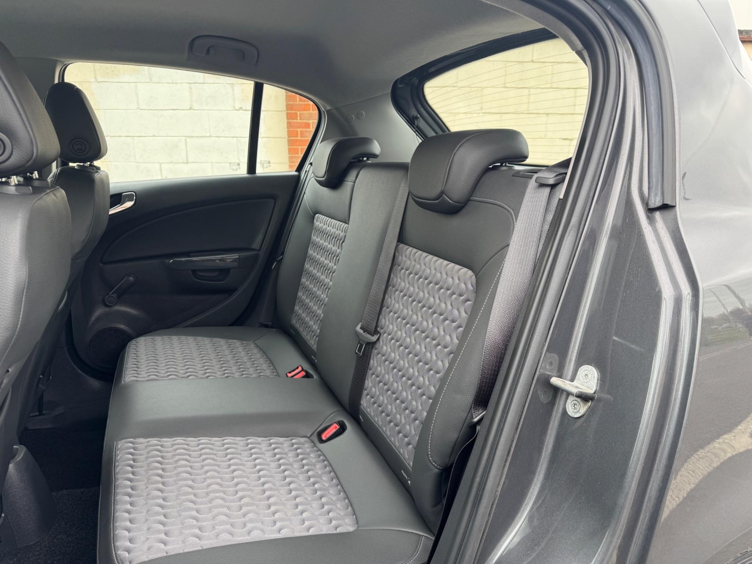 Used Vauxhall Corsa 2012 for sale - 76441357: Photo 29