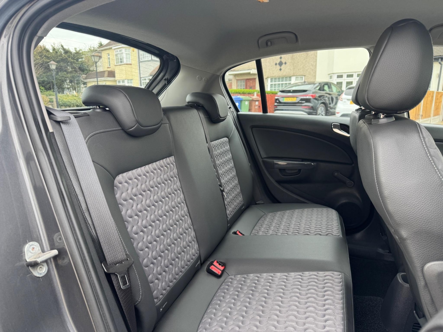 Used Vauxhall Corsa 2012 for sale - 76441357: Photo 34