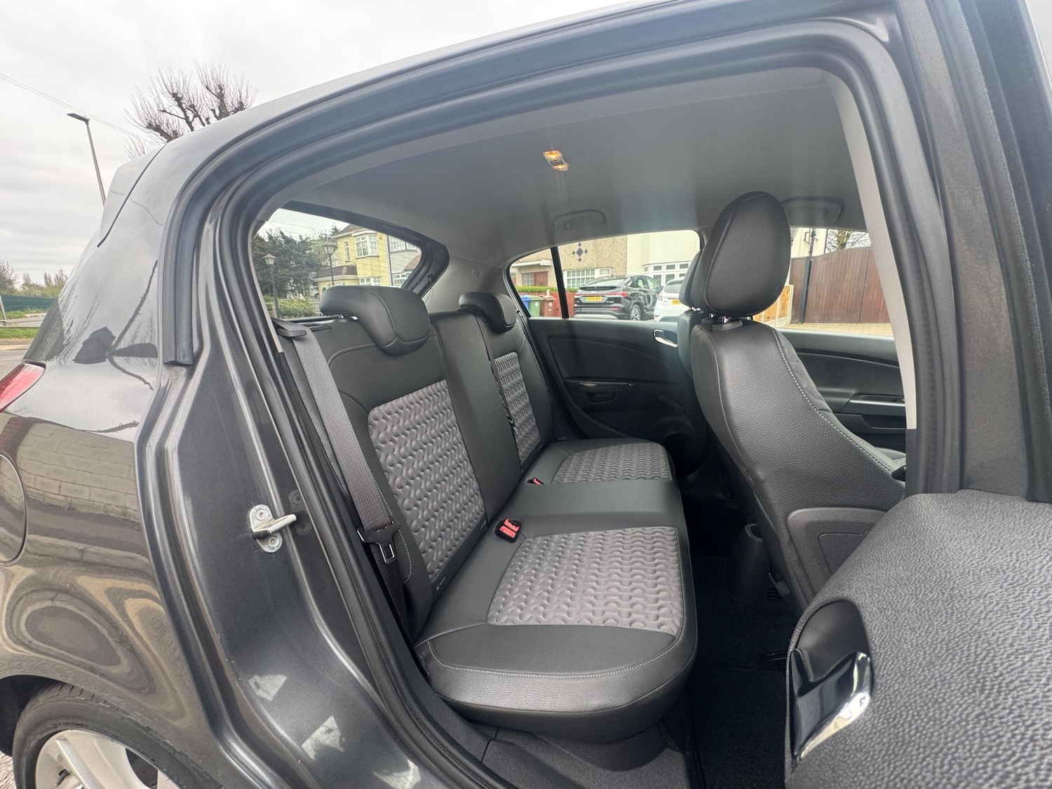 Used Vauxhall Corsa 2012 for sale - 76441357: Photo 35